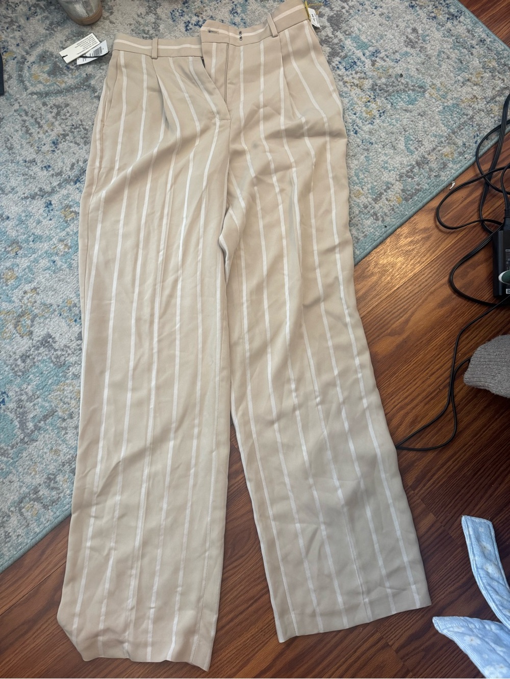 NWT Aritzia Babaton Sadiki trouser pants in stripes - Picture 2 of 4